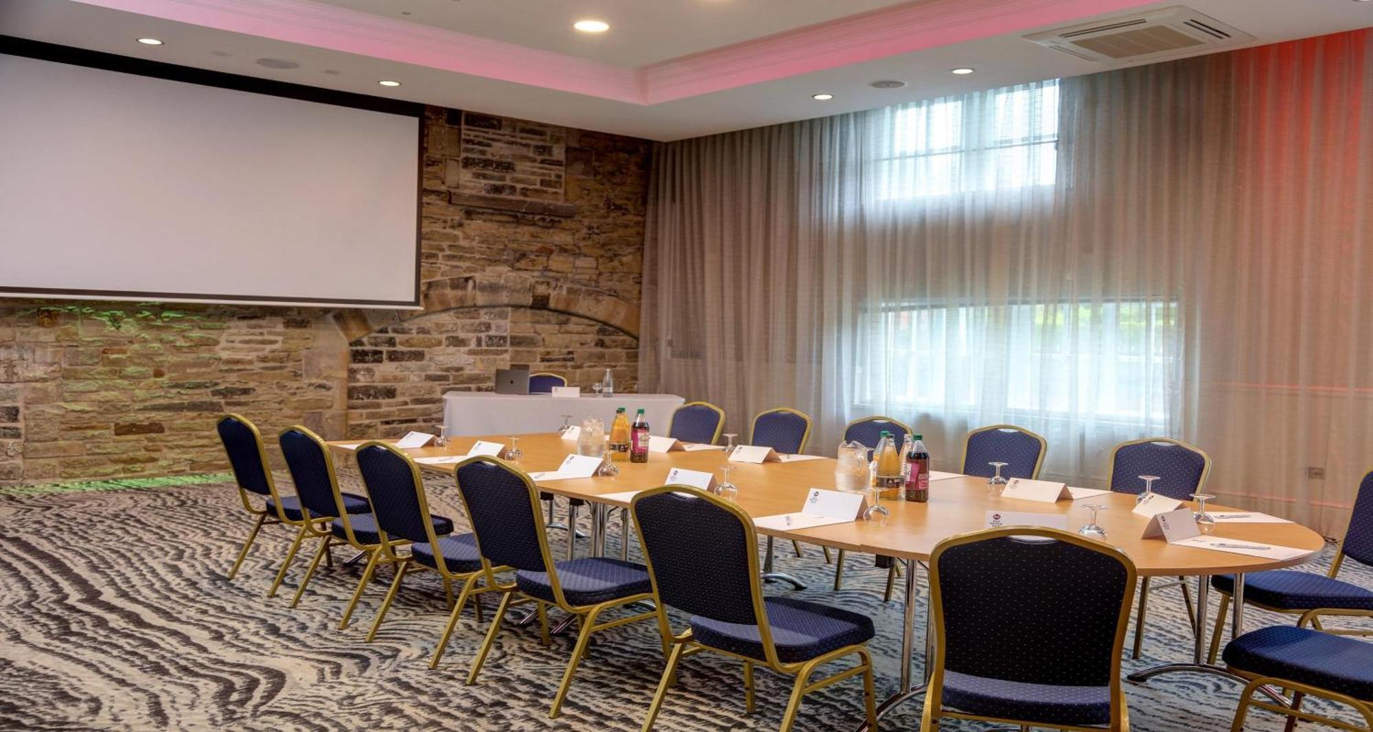 Best Western Plus Lancashire Manor Hotel Skelmersdale Exterior foto